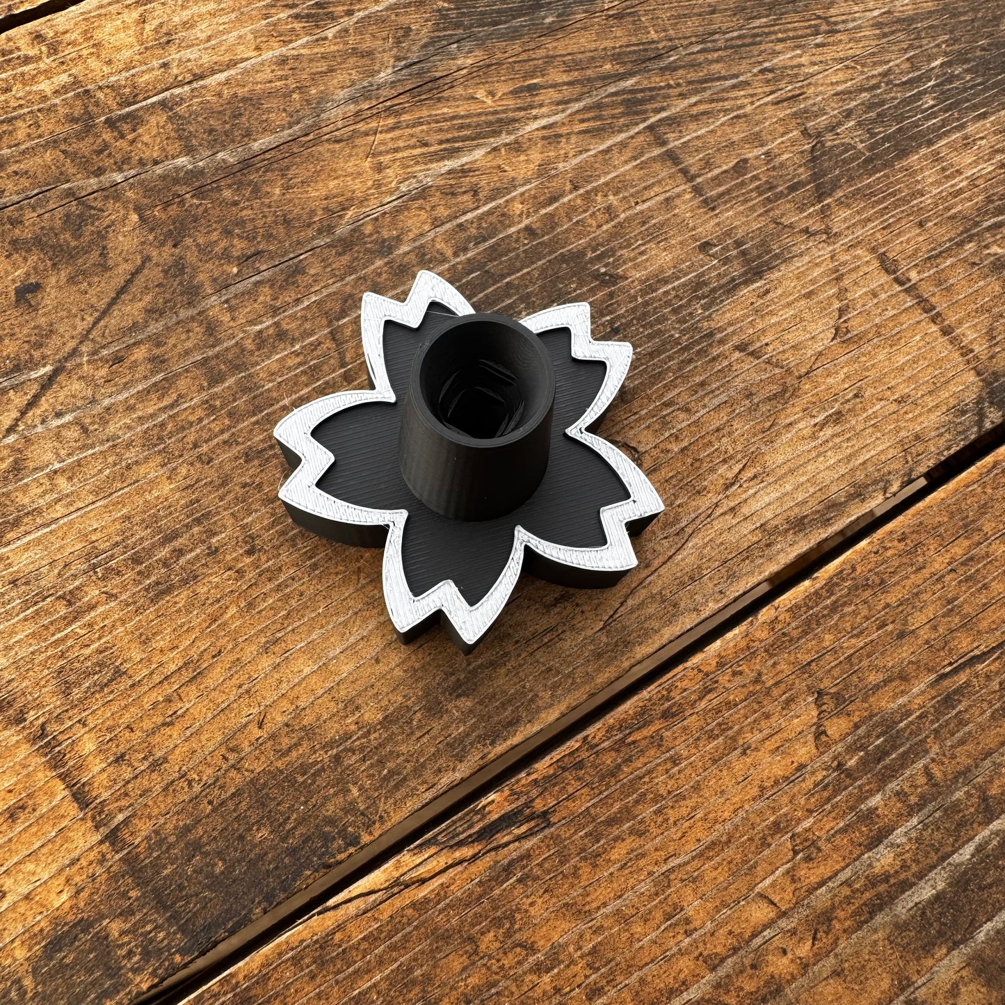 Sakura Single Rhinestone Pen Holder