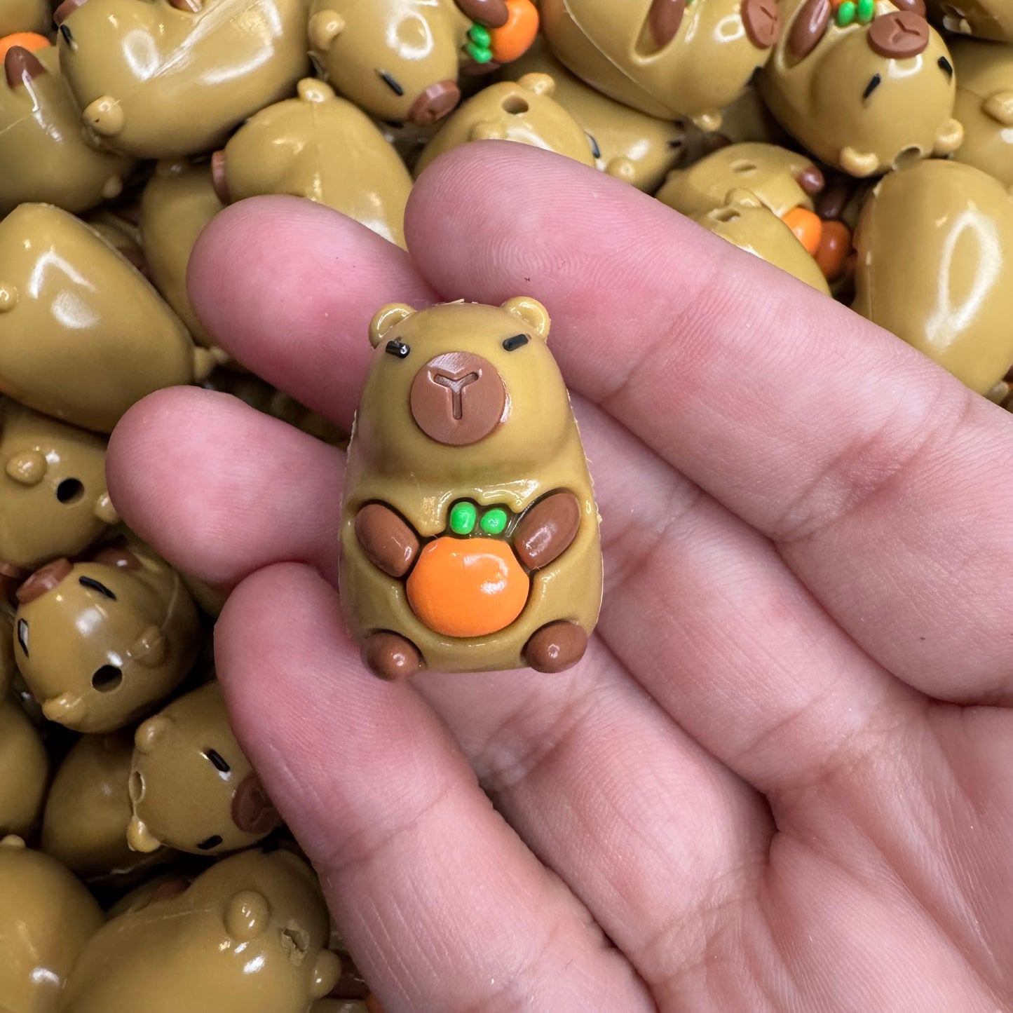 5pc - 3d Silicone Capybara Bead