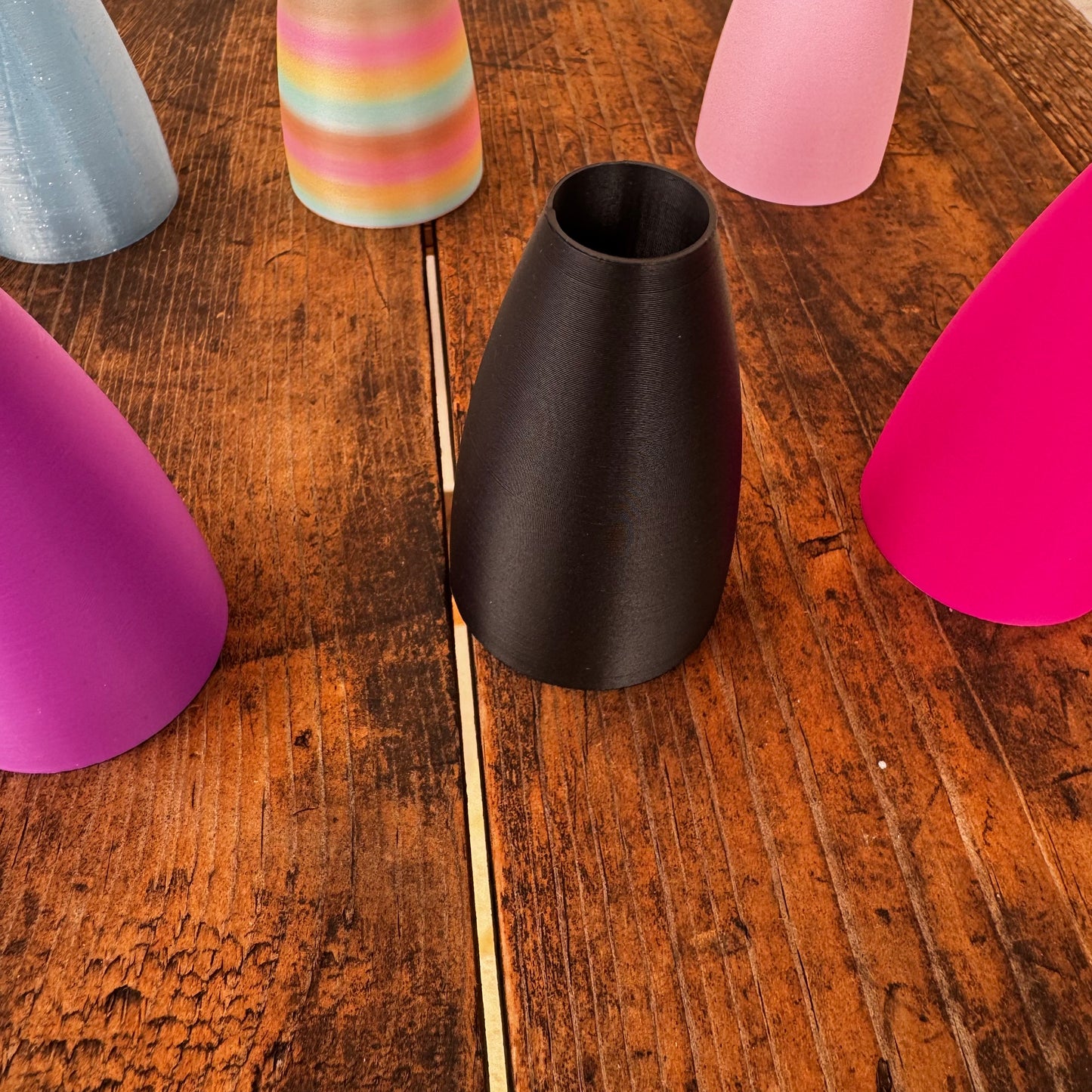 Cone Single Pen Stand