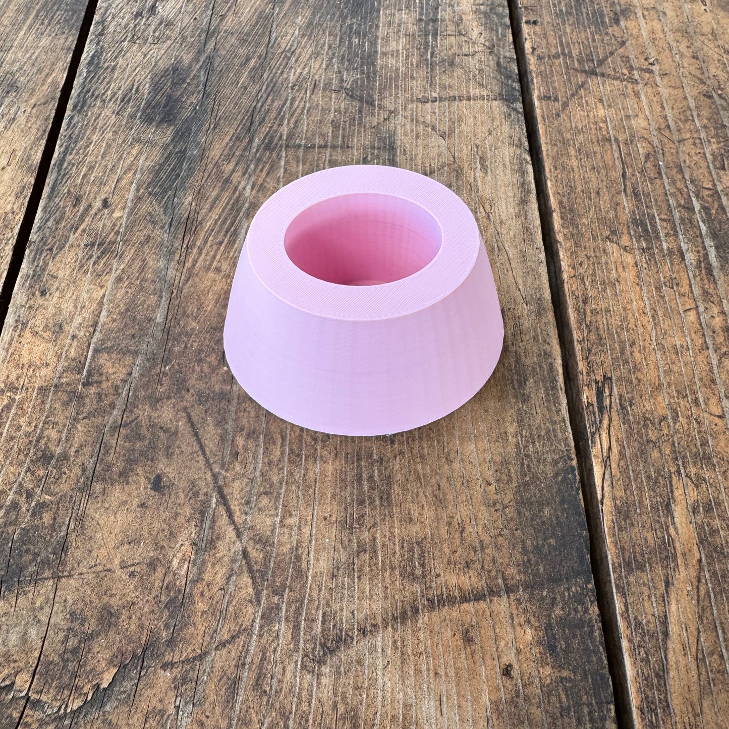 Glue Holder, Snug fit