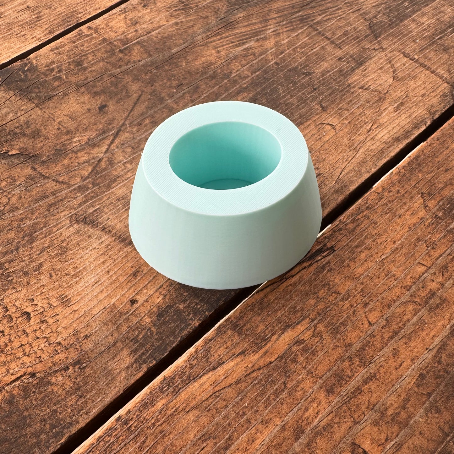 Glue Holder, Snug fit