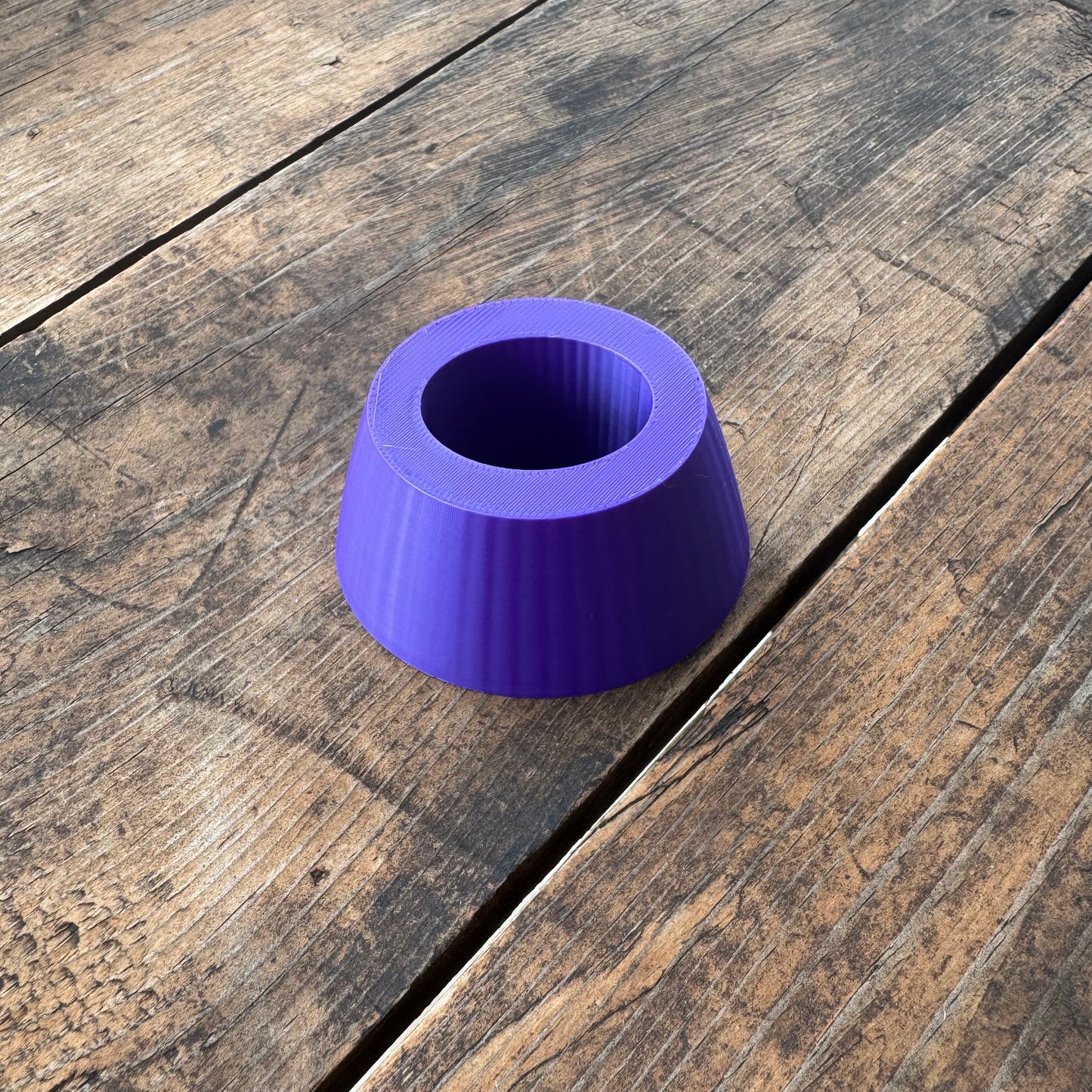 Glue Holder, Snug fit